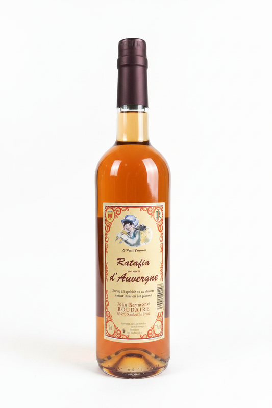 Ratafia au Marc d'Auvergne - fond blanc